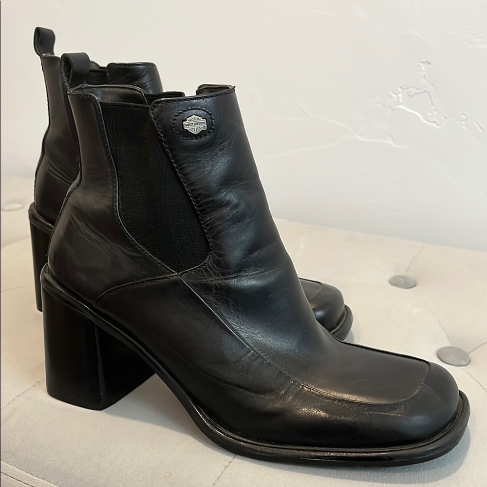 Black Leather Women's Ankle Boots NWOT